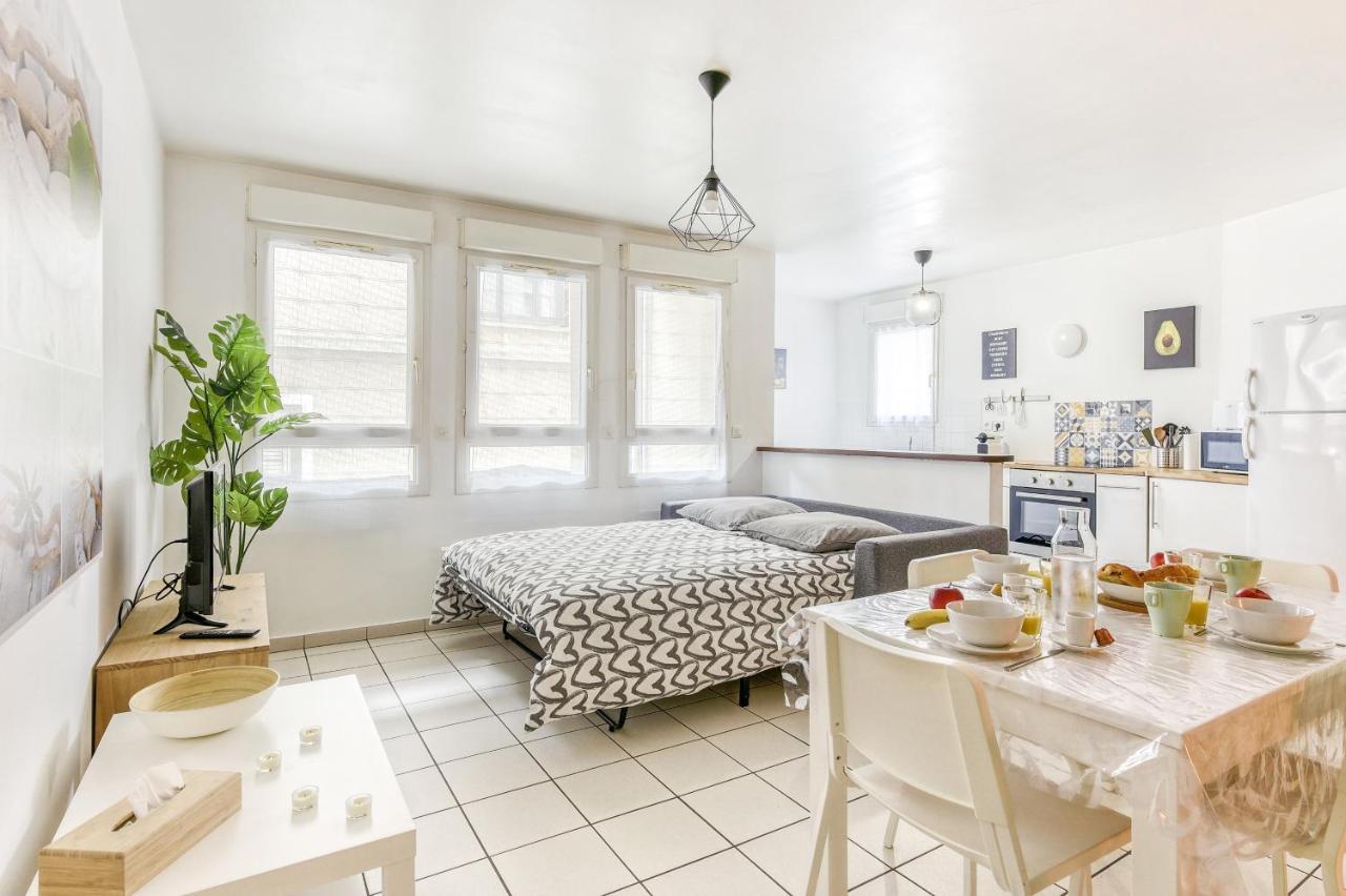 Appart'Hotel Versailles Saint Cyr L'Ecole - Gare Sncf A 100M Et Parking Prive Exterior foto