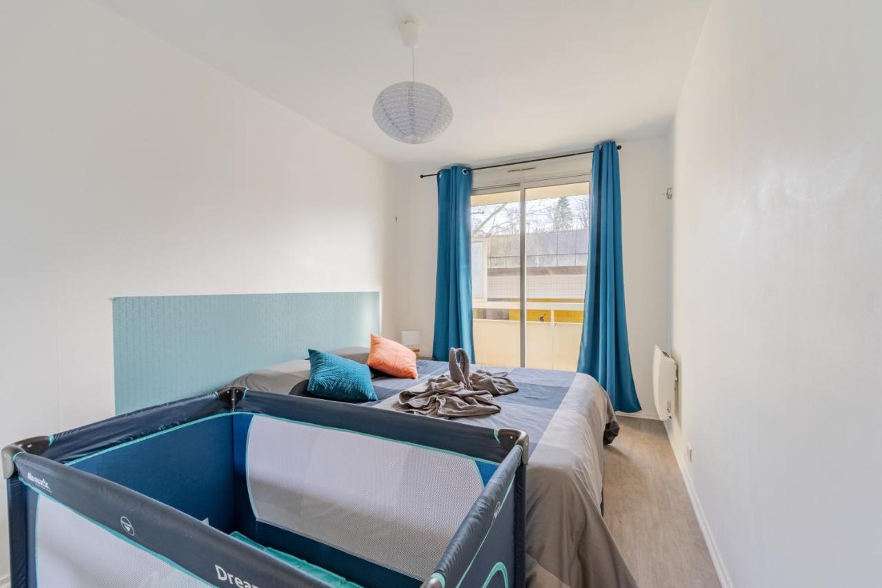 Appart'Hotel Versailles Saint Cyr L'Ecole - Gare Sncf A 100M Et Parking Prive Exterior foto